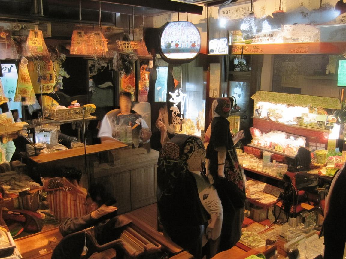 舞影交织，电动汽车充电站的律动之美