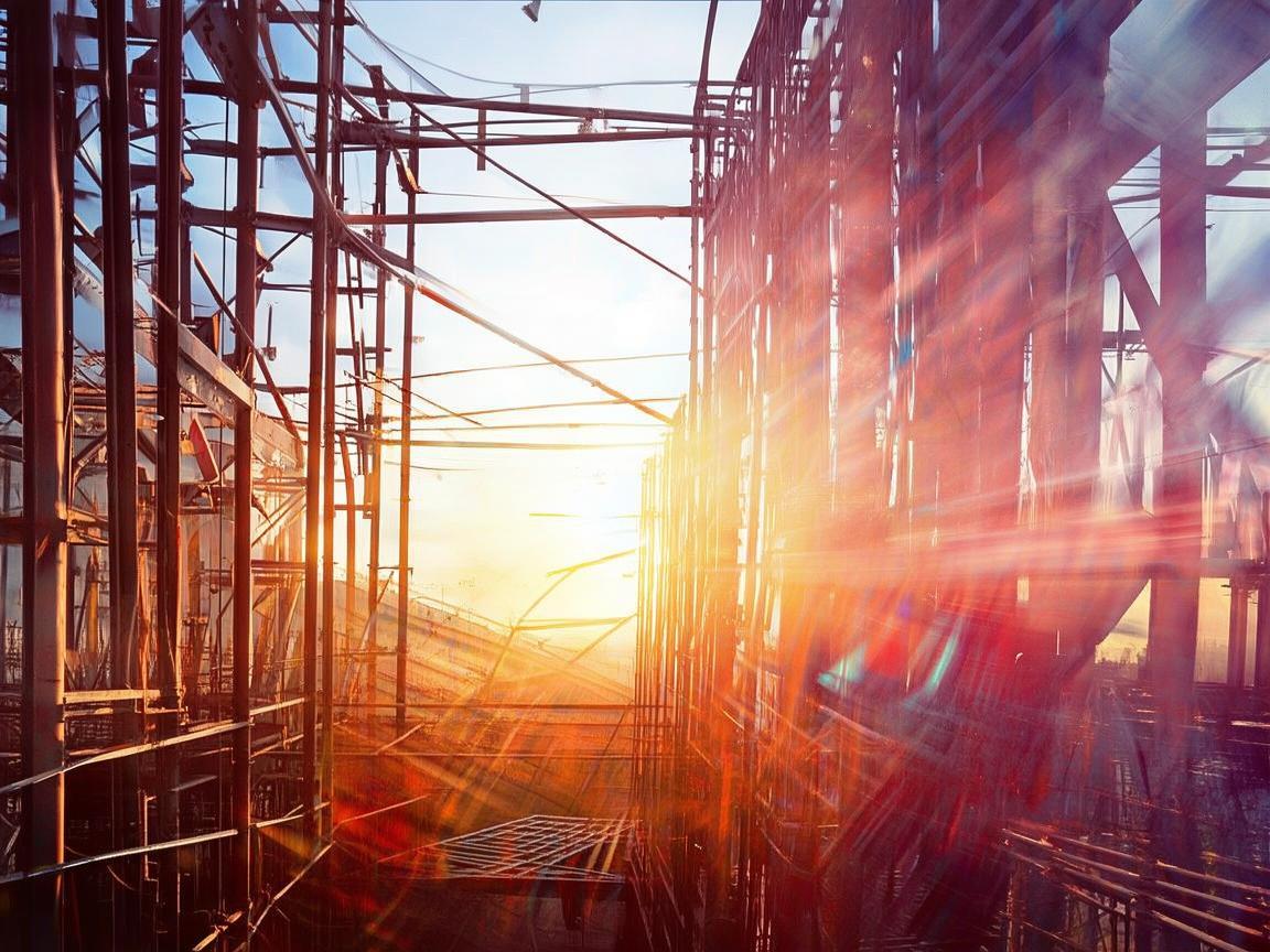 工地之上，舞影跃动的别样乐章